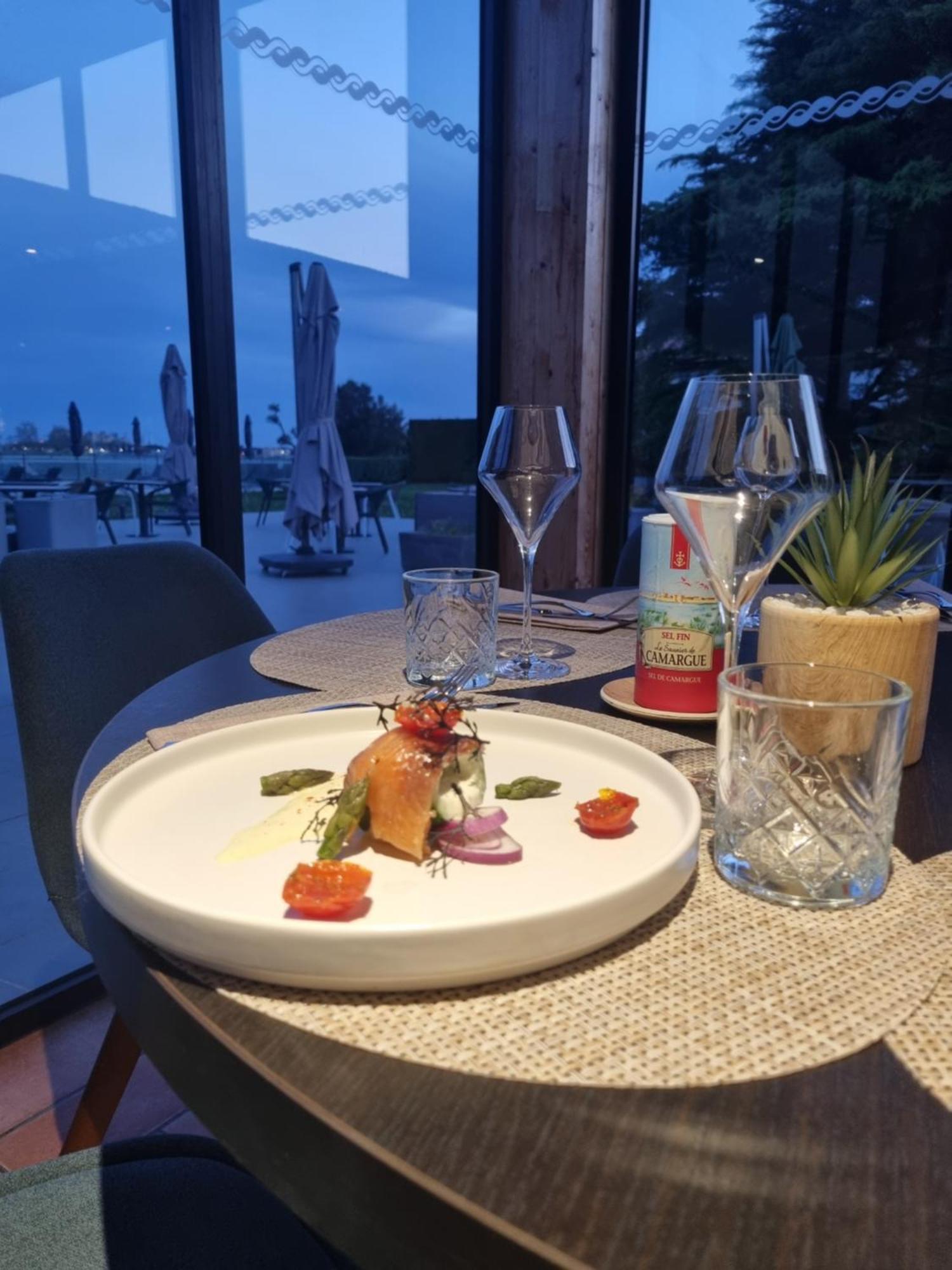Hôtel Ariane Fos-sur-Mer Buitenkant foto